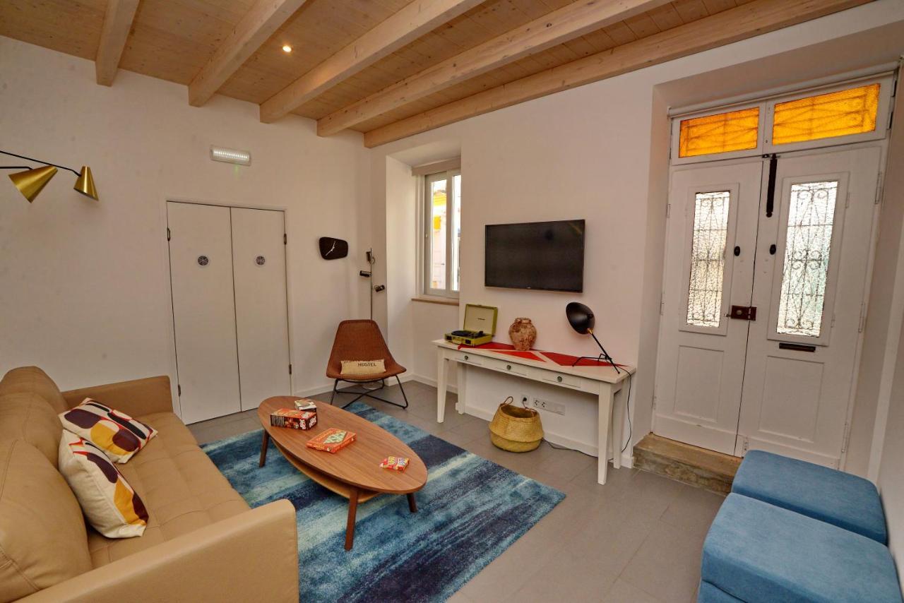 Son Of A Beach Hostel Albufeira Ngoại thất bức ảnh