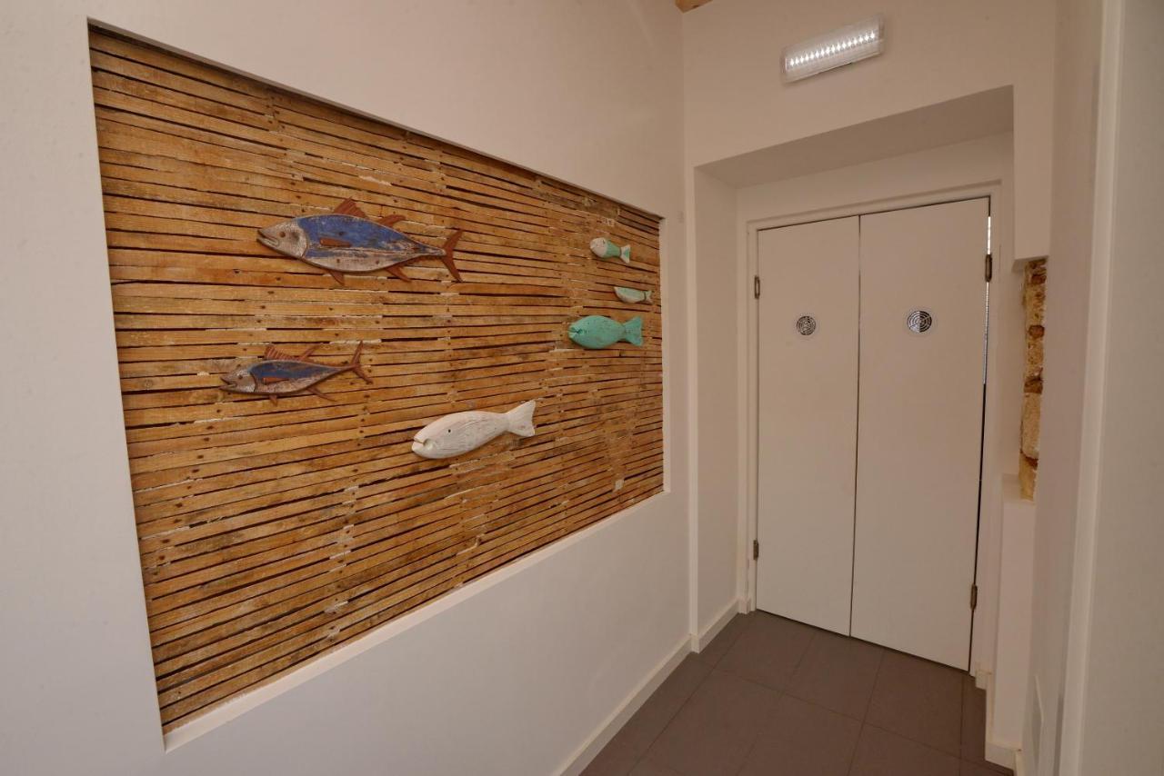 Son Of A Beach Hostel Albufeira Ngoại thất bức ảnh