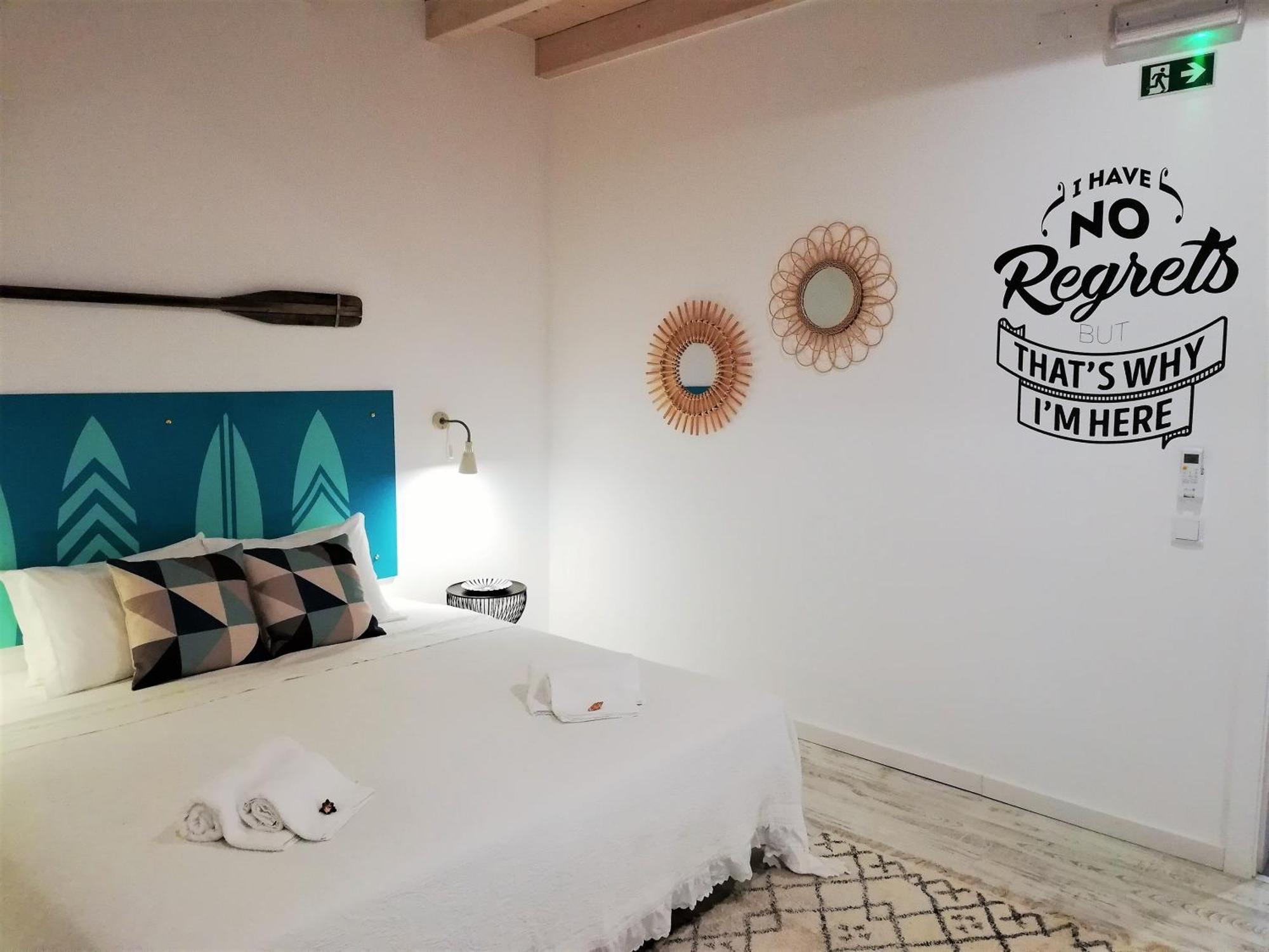 Son Of A Beach Hostel Albufeira Phòng bức ảnh