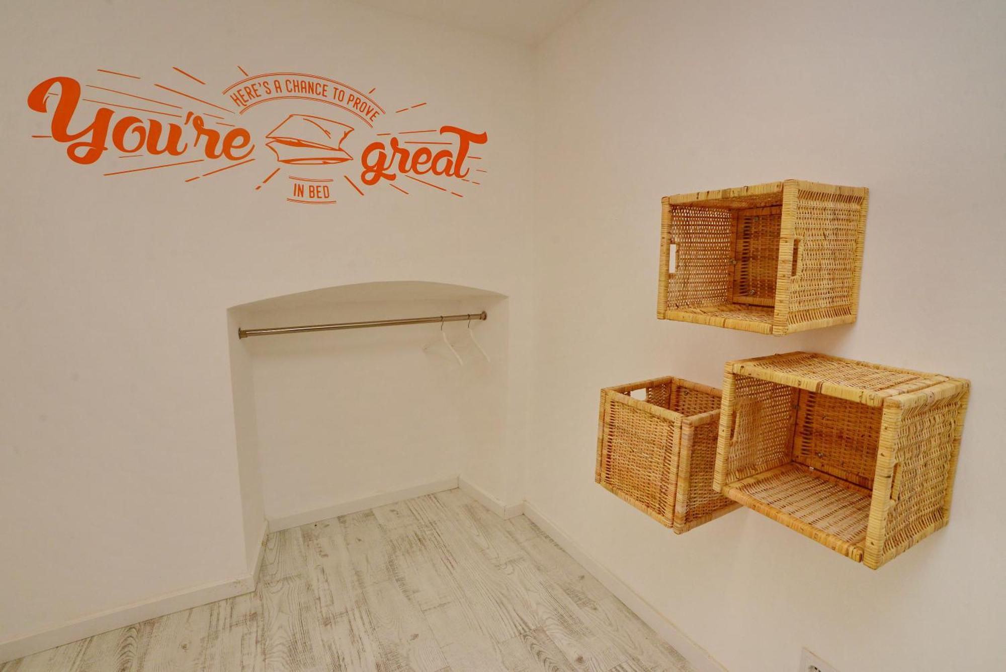 Son Of A Beach Hostel Albufeira Phòng bức ảnh