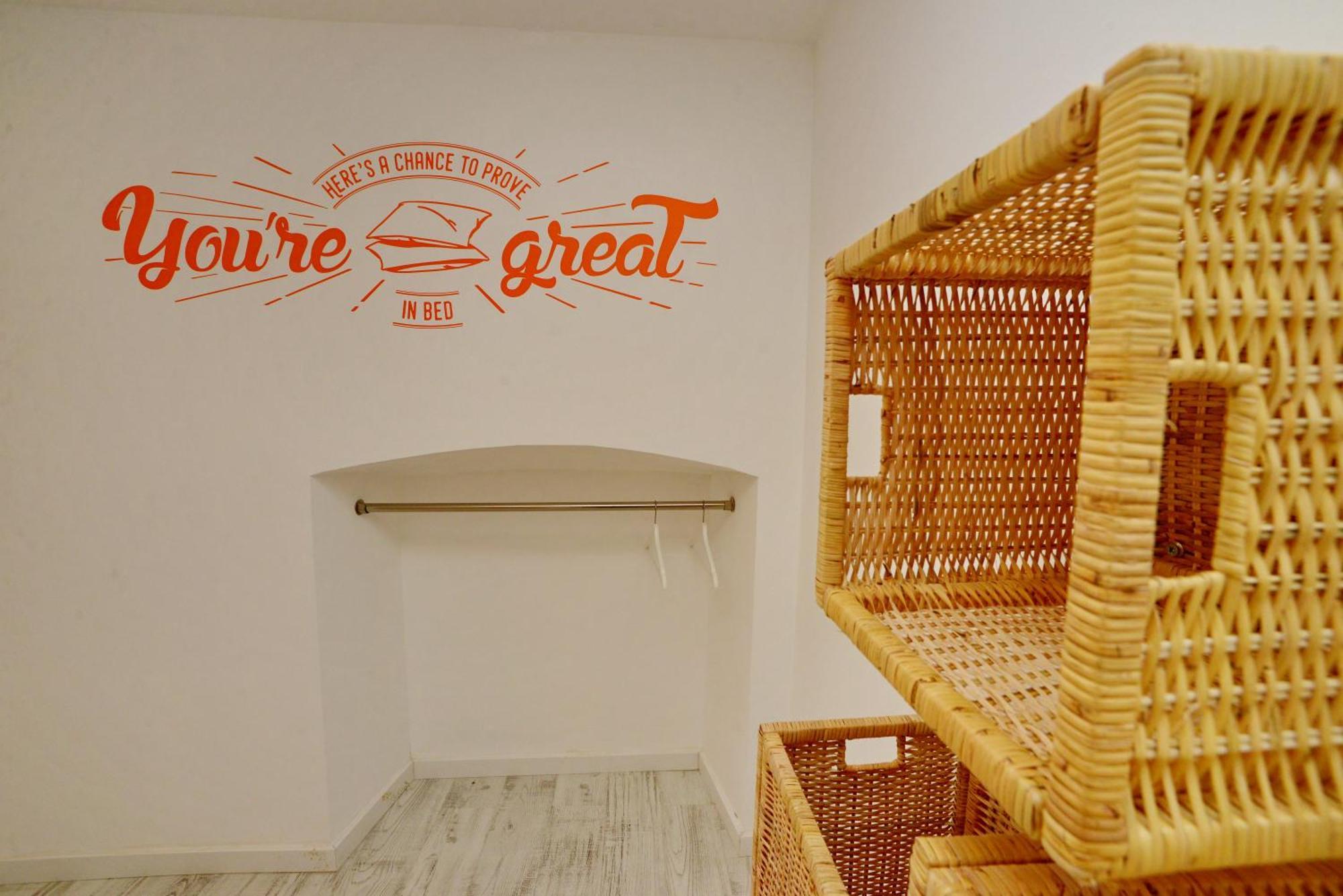 Son Of A Beach Hostel Albufeira Phòng bức ảnh